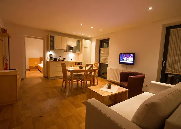 Апартаменти Obernosterer Капрун